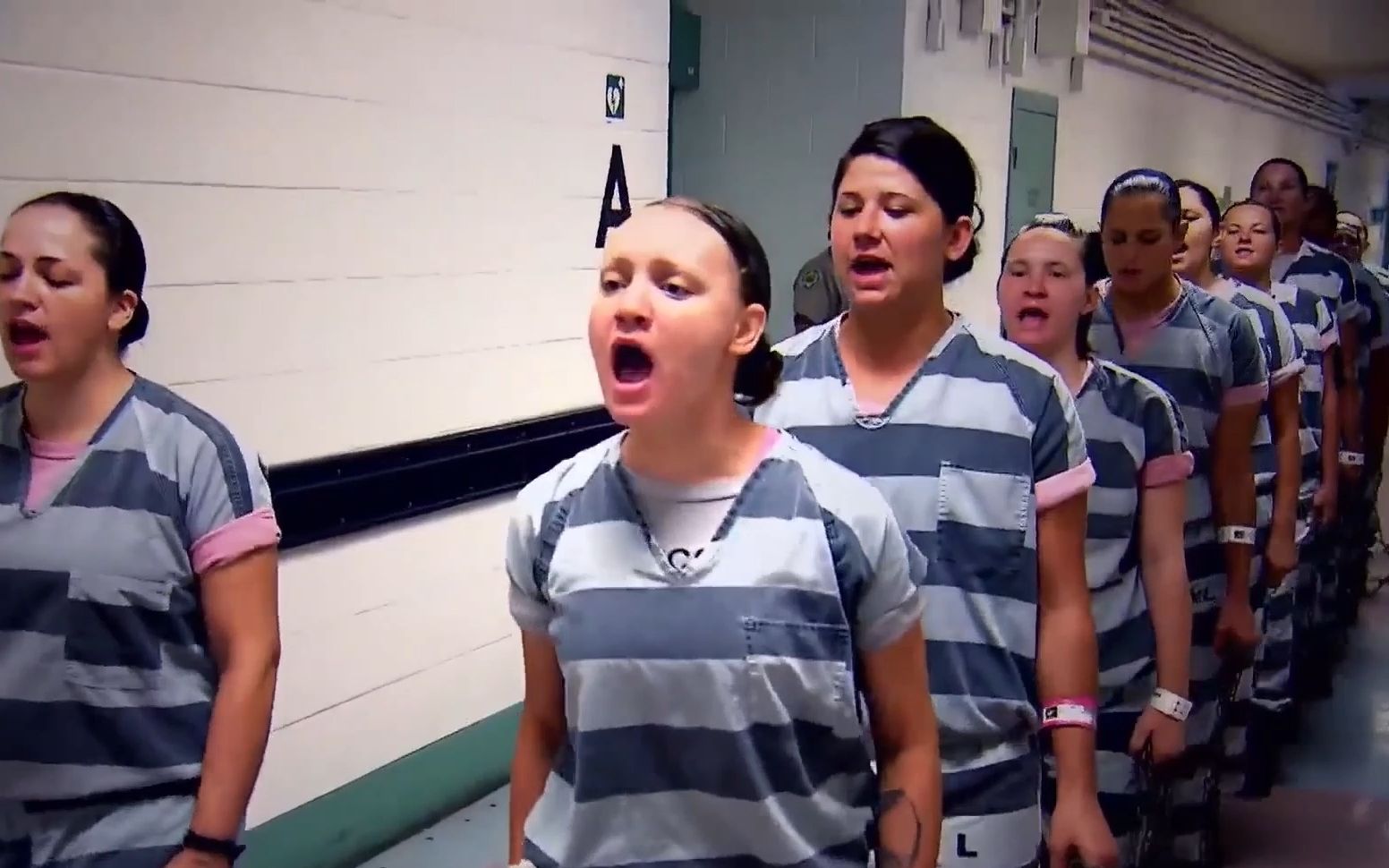 体验一下马达加斯加监狱的生活