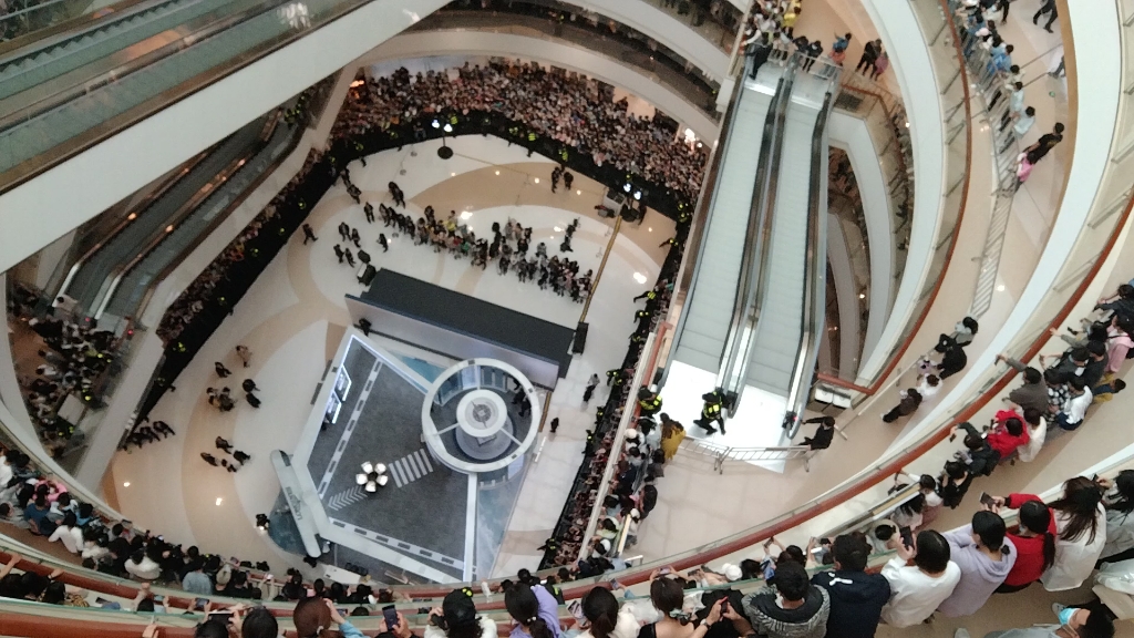 来郑州正弘城了