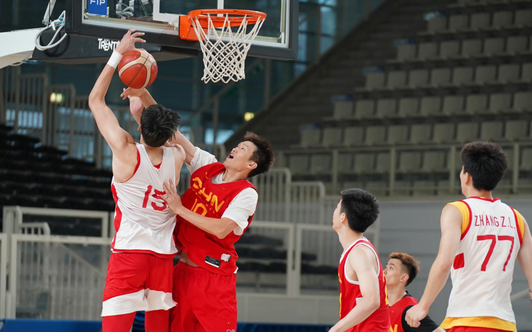 秀出天际!中国男篮训练日常 禁止运球的全场对抗你见过吗