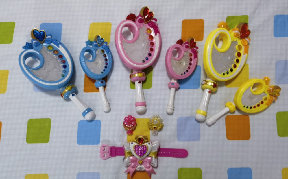 巴啦啦小魔仙之飞越彩灵堡 最全的魔法调色盘玩具三款/套&手镯联动