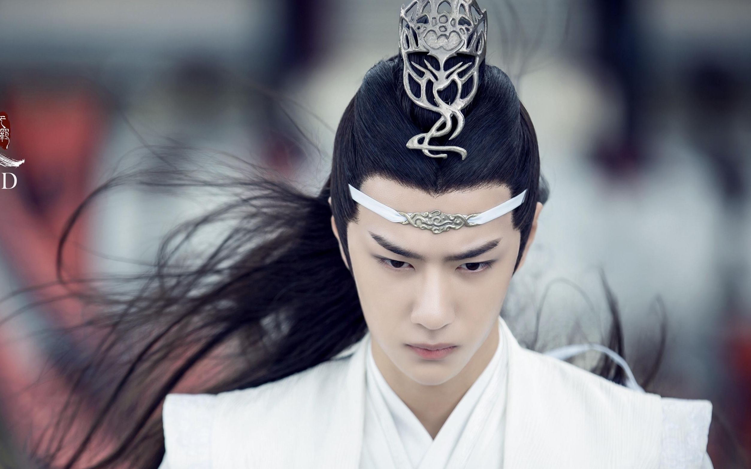 皓衣行:皓衣行剧组疑殴打粉丝,粉丝从五六米高山地被踹下,遭受拳打