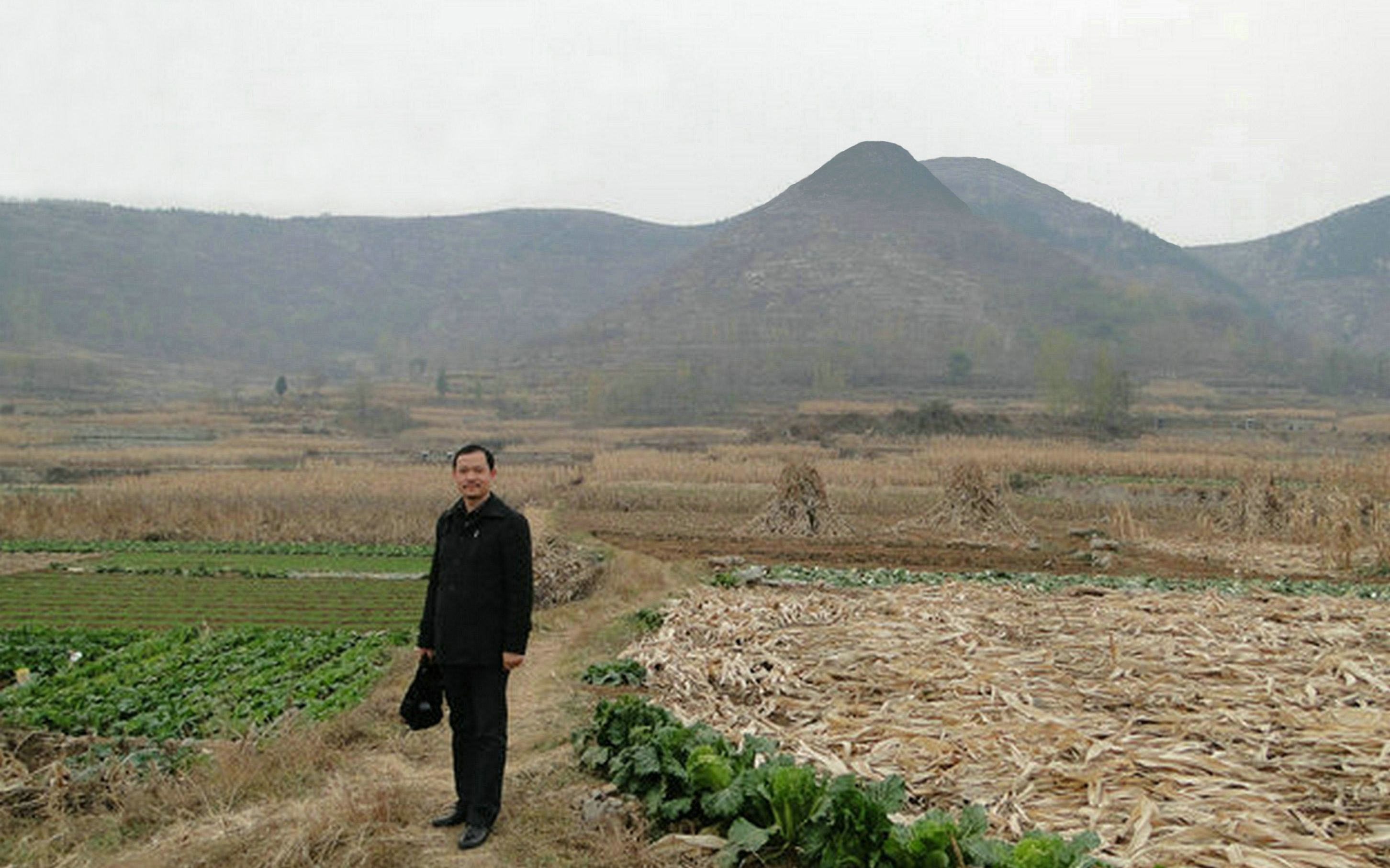 主山独秀百里第一,左山大帐右山眠伏,顶级大太师椅形霸气侧漏哔哩哔哩bilibili