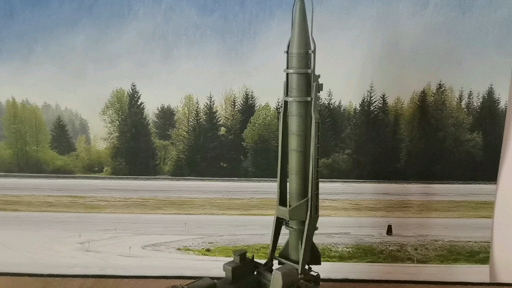 1/72 飞毛腿导弹.