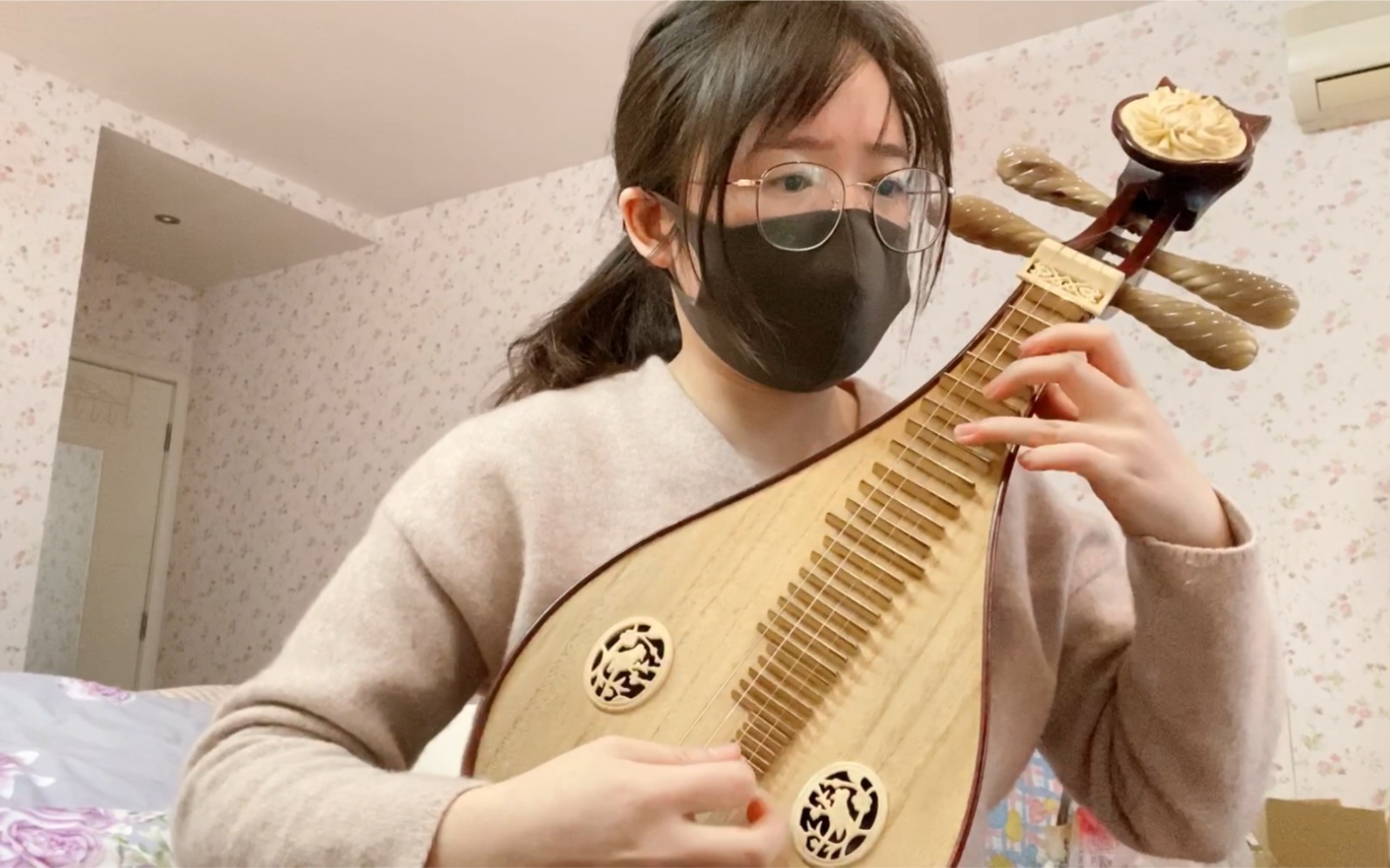 柳琴考级都在弹些什么?(八级之木棉花开)_哔哩哔哩_bilibili