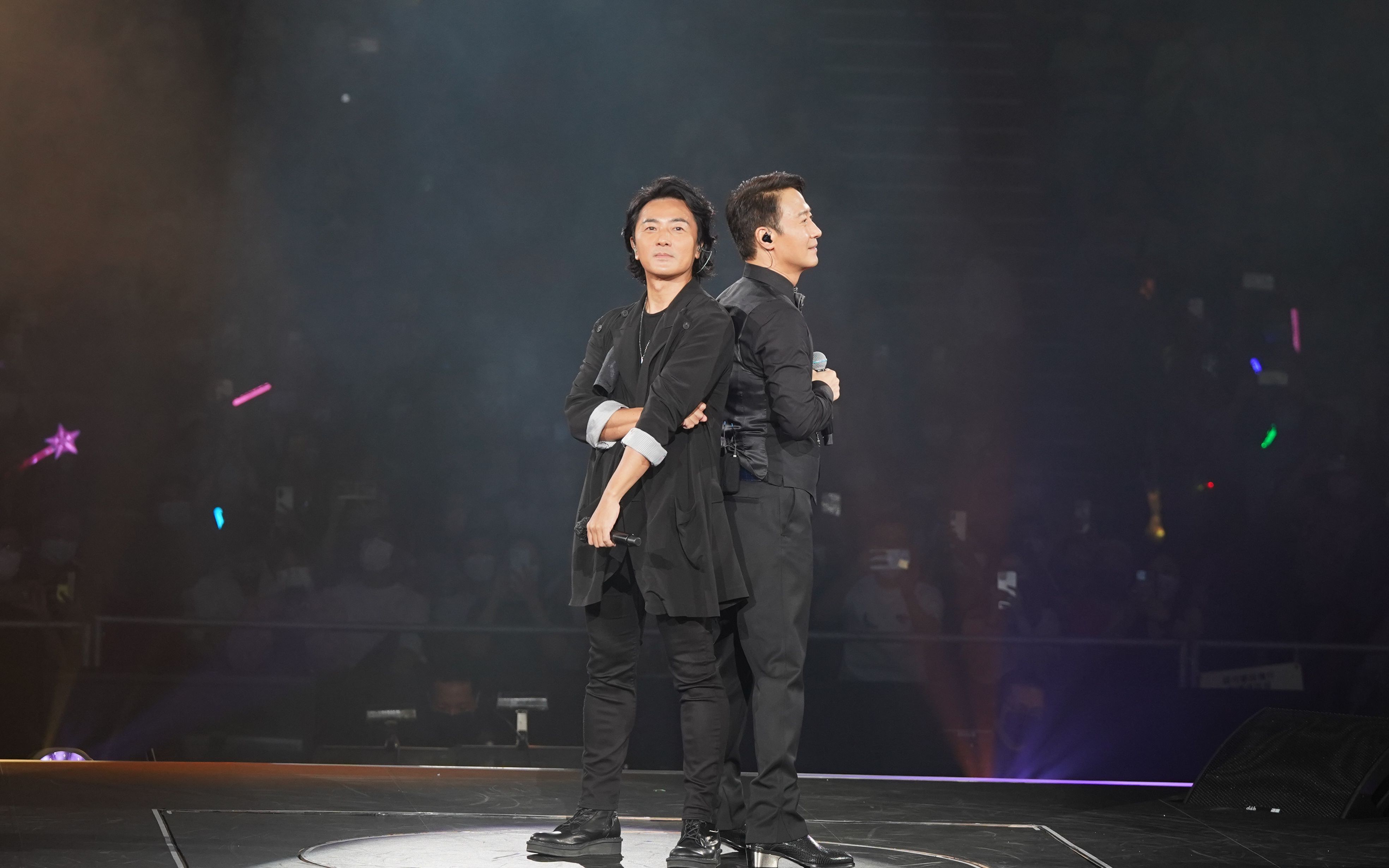 【演唱会|嘉宾】2021-07-15 郑伊健做黎明第六场演唱会嘉宾 合唱