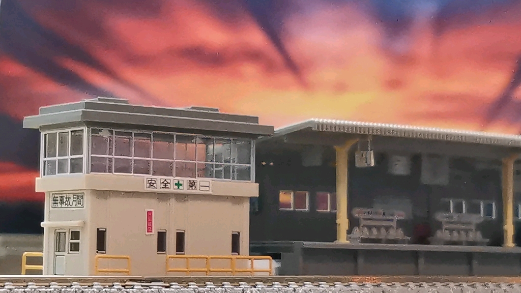 twilightexpress日暮特快夕阳下的车站