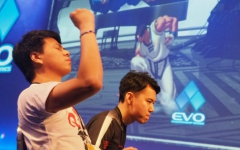 EVO2014拳皇13前八强,中国小孩夺冠哔哩哔哩bilibili