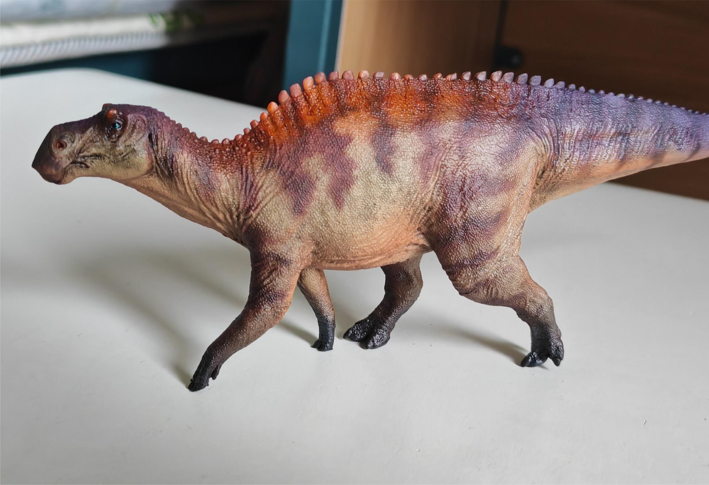 【古生物模玩 特别篇】慈母龙——谁言寸草心,报得三春晖!