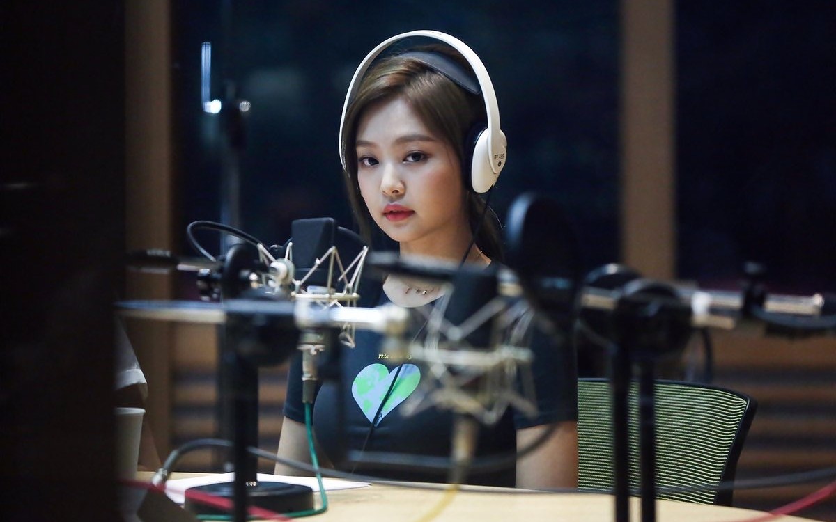 [170710 电台饭拍] [jennie vs 话筒] as if its your last