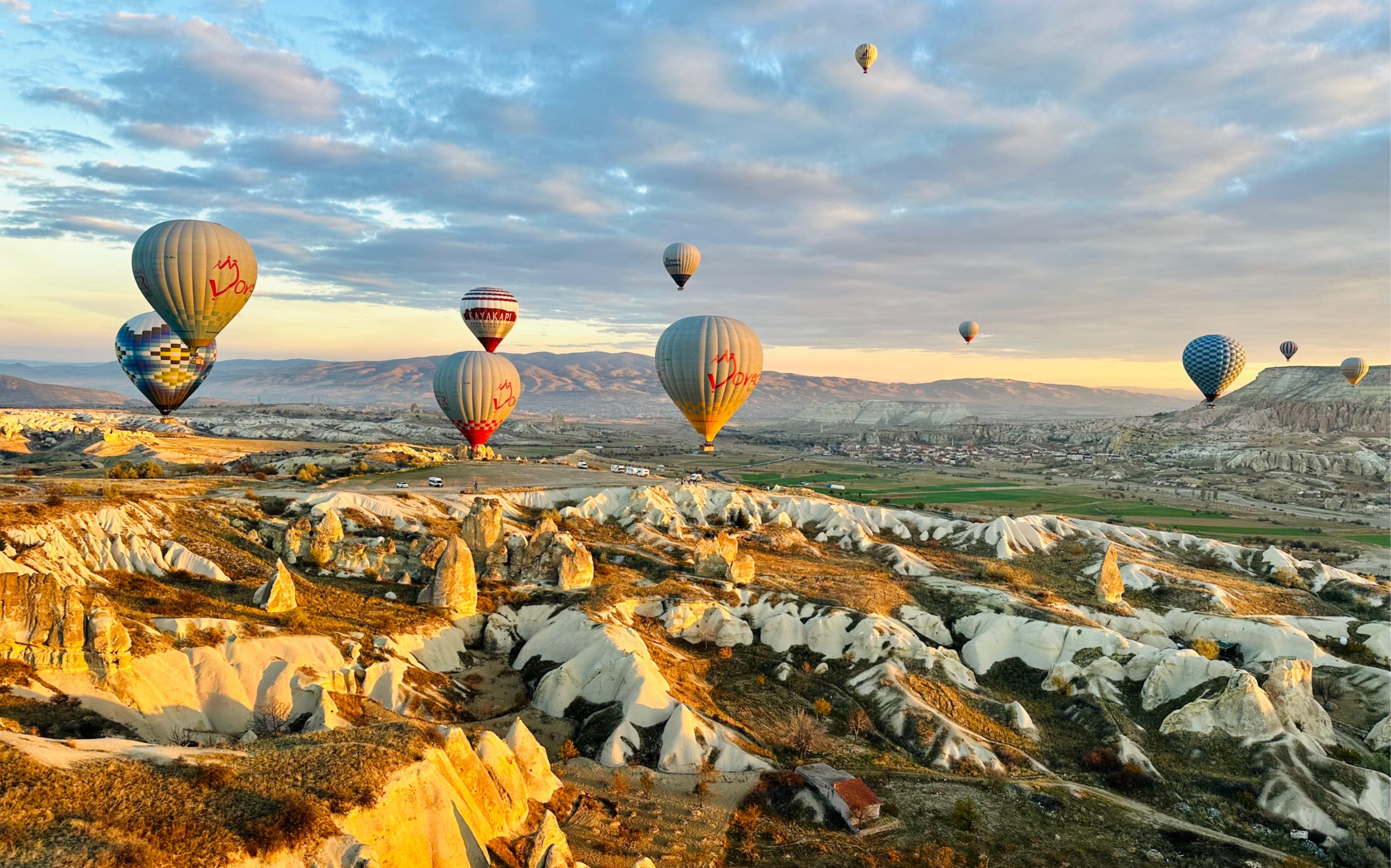 一起来冬天的土耳其卡帕多奇亚坐热气球吧 90秒把日出的幸运与浪漫