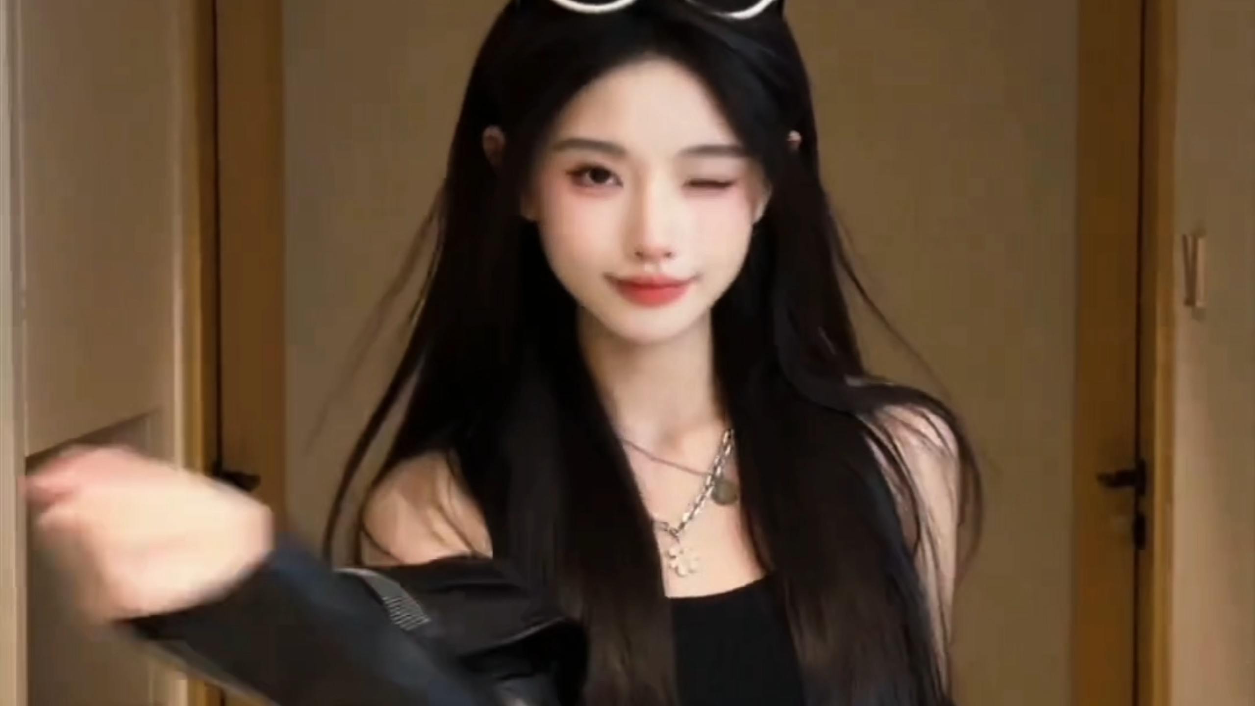 纯享版巴提巴提美女卡点大合集丝滑转场太抓眼球