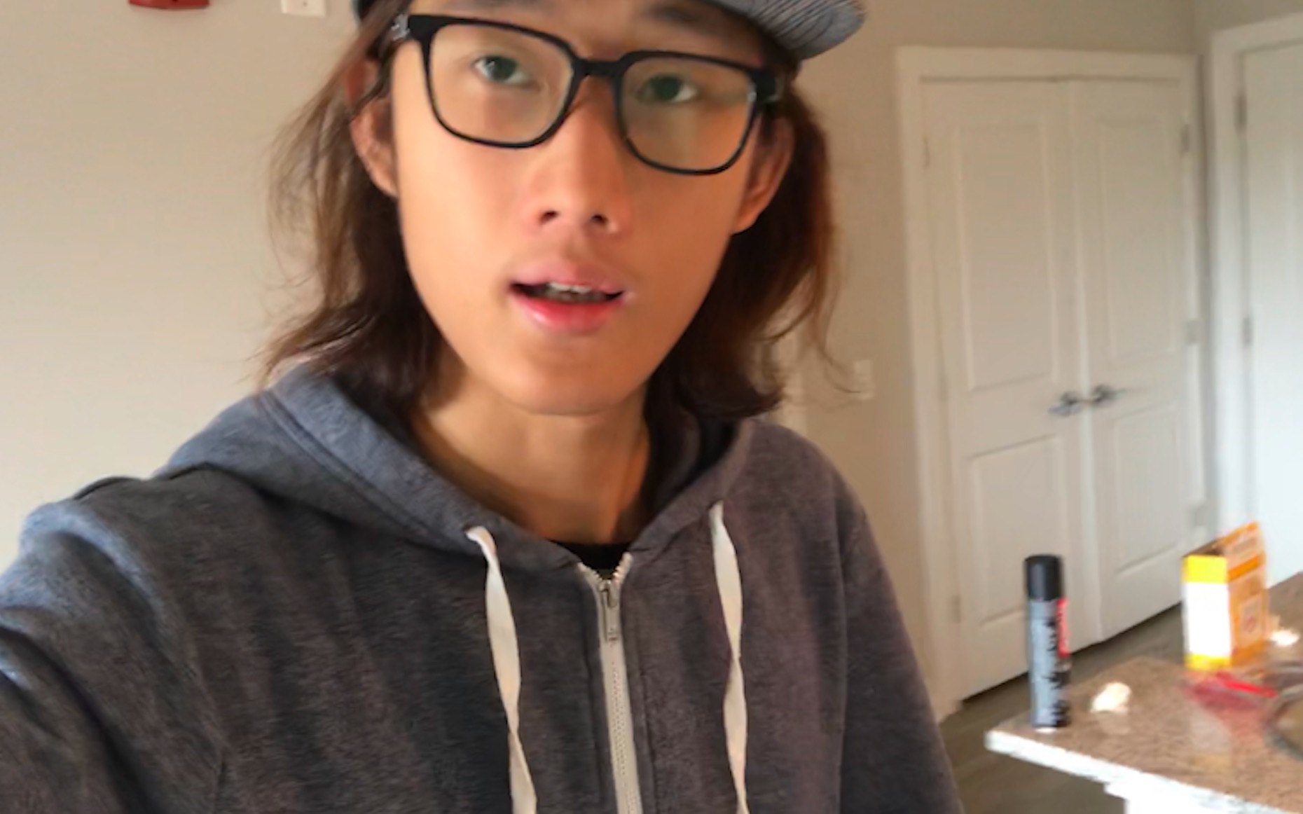 【蕉哥】震惊!猝不及防!_哔哩哔哩 (゜-゜)つロ 干杯~-bilibili