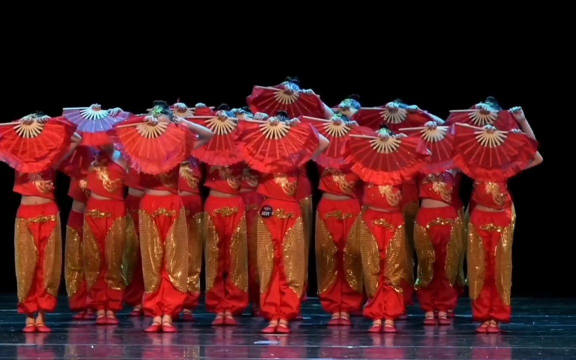 少儿舞蹈剧目《少年志》红色扇子舞,舞台效果拉满#六一舞蹈#中国舞