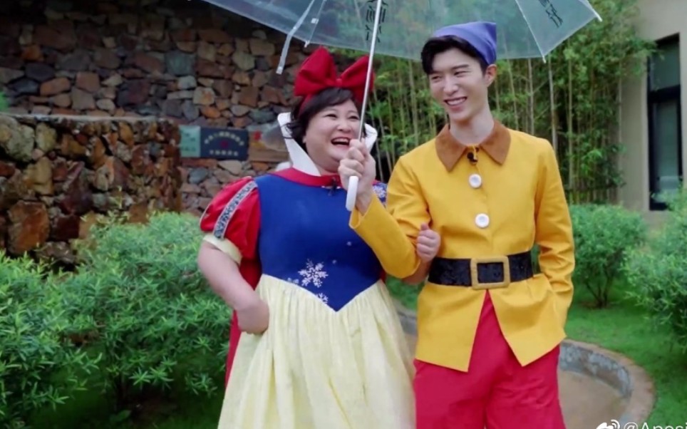 加饭姐弟贾玲范丞丞贾玲与她过客的二三事14期