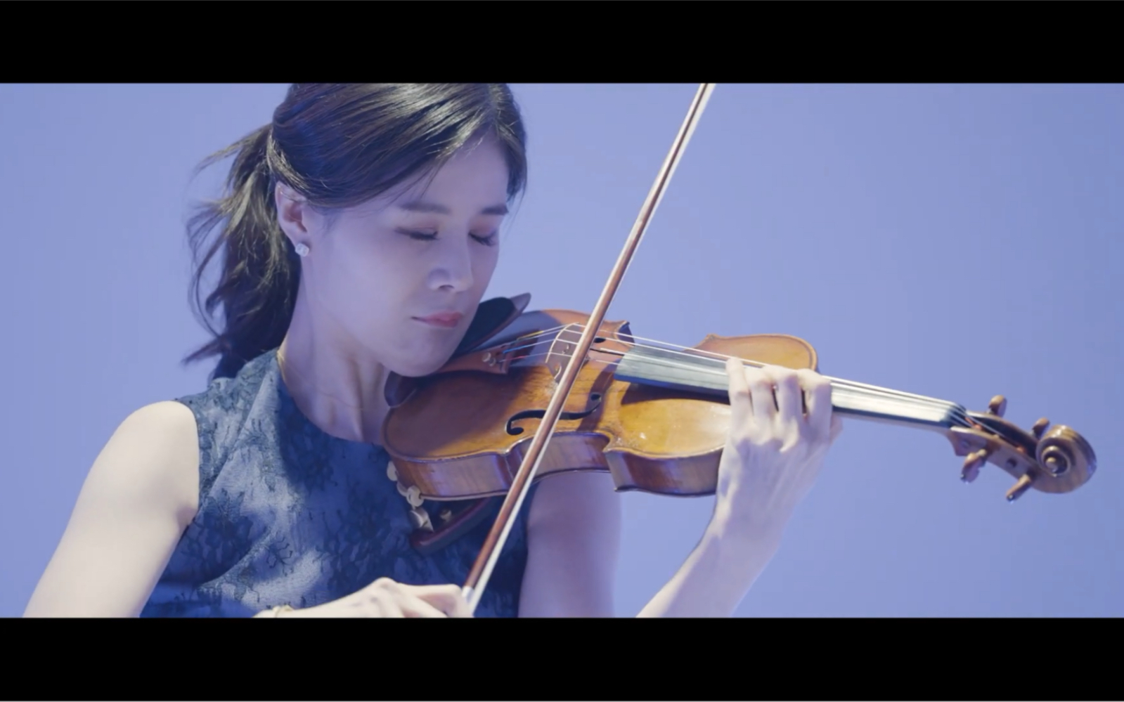 [图]Uiyoun Hong & 小提琴·帕格尼尼-随想曲 No.5 | N. Paganini - Caprice No.5 Op.1 - Violin