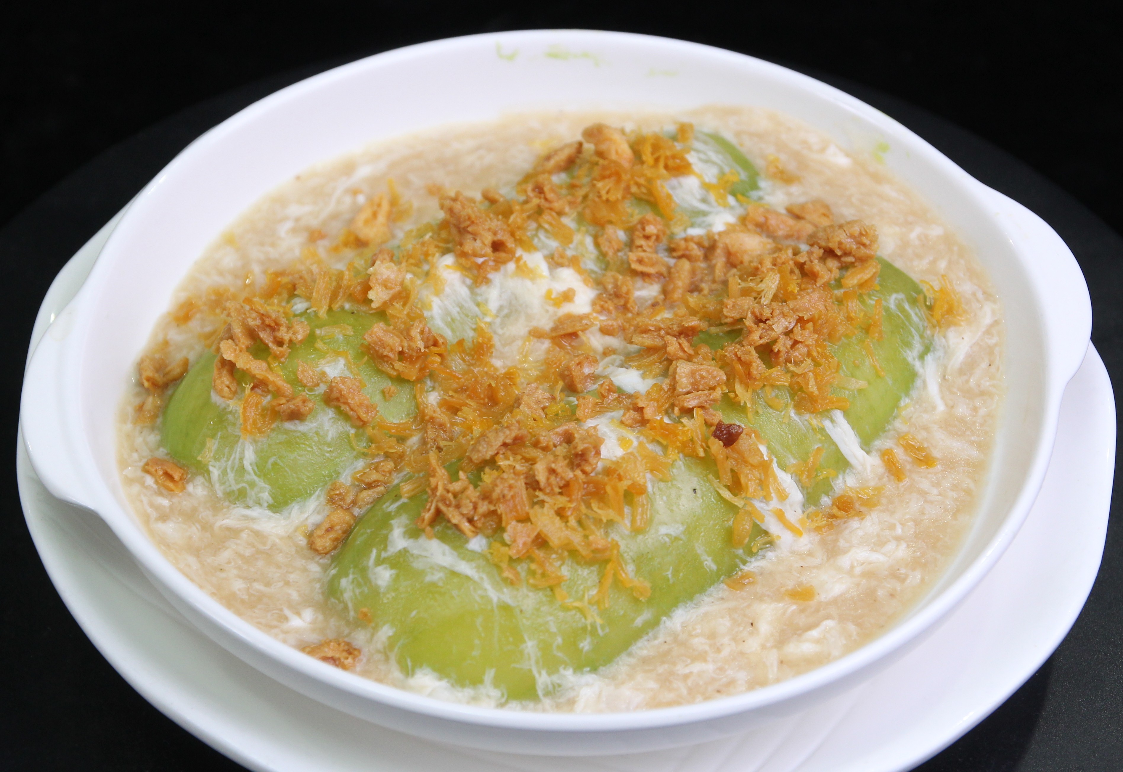 节瓜加瑶柱简单做也很好吃,鲜嫩味美营养丰富,强扭的瓜也甜