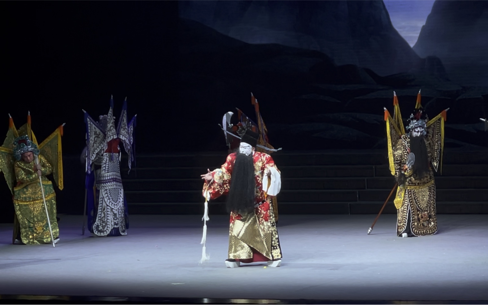 豫剧《义薄云天》高红旗老师饰演曹操