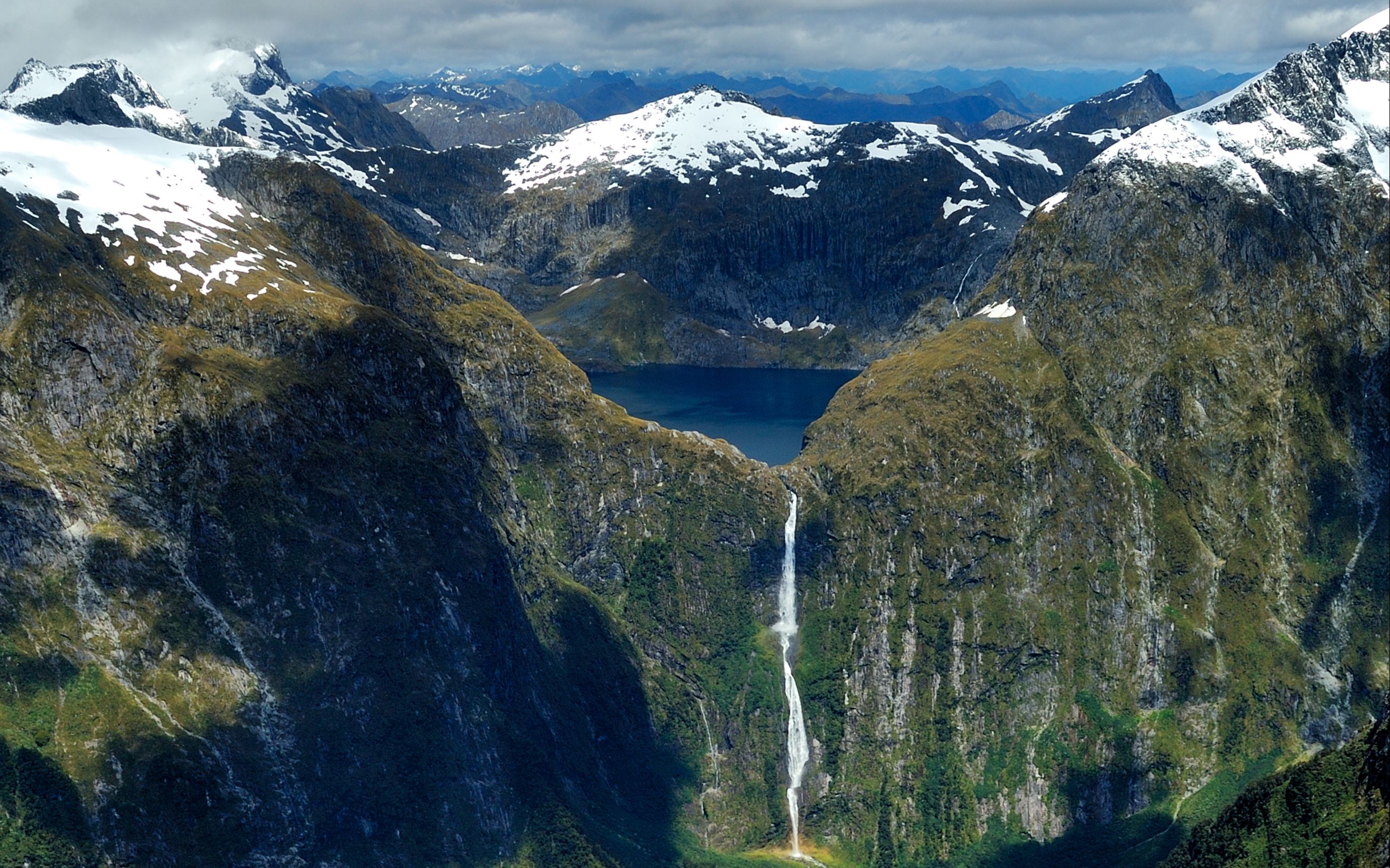 萨瑟兰瀑布sutherland falls_哔哩哔哩 (゜-゜)つロ 干杯~-bilibili