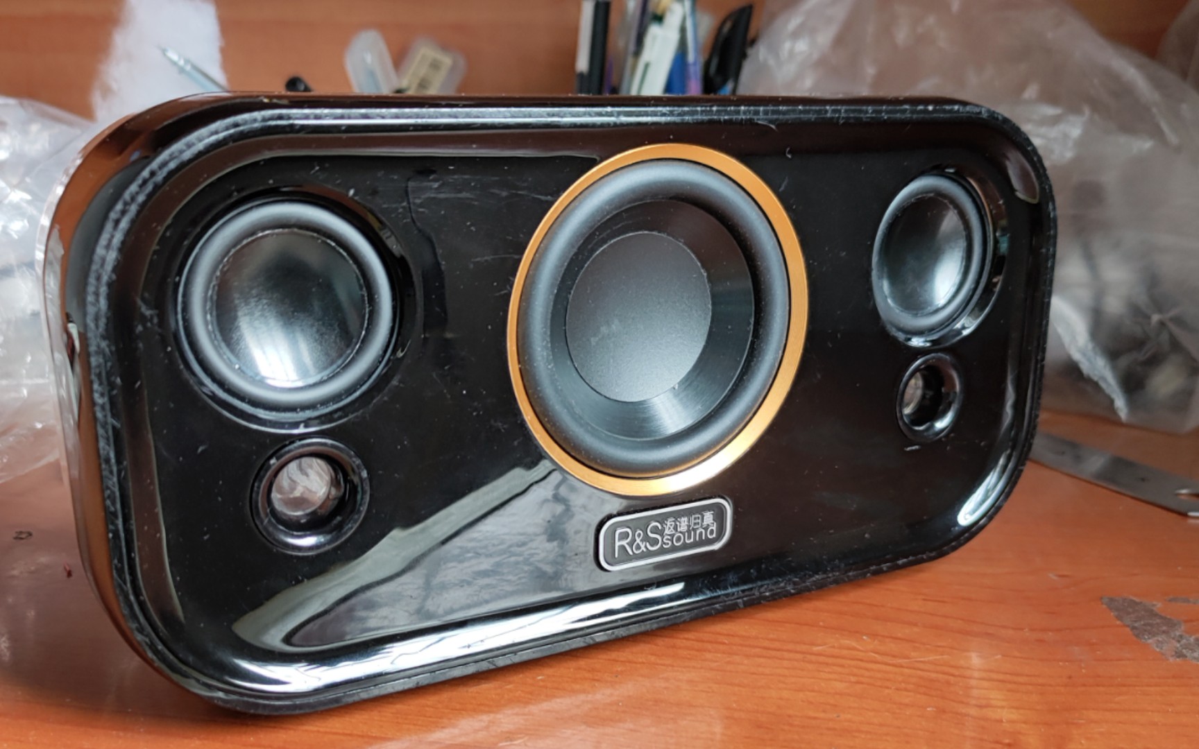 "r&s返璞归真"音箱改苹果全频 jbl战鼓2低音.带流行曲和低音曲试音