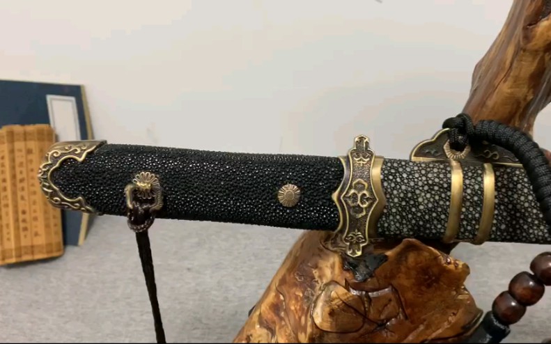 全鱼皮铜装小唐刀