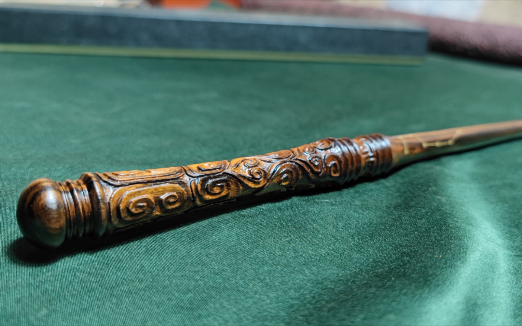 【手工魔杖】用黑檀做一根国风浮雕魔杖这跟魔杖可是花费了不少精力呐