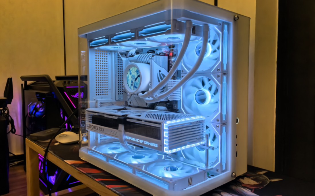 乔思伯白色tk-2机箱装机效果