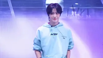 NCT Riku 姐姐真漂亮