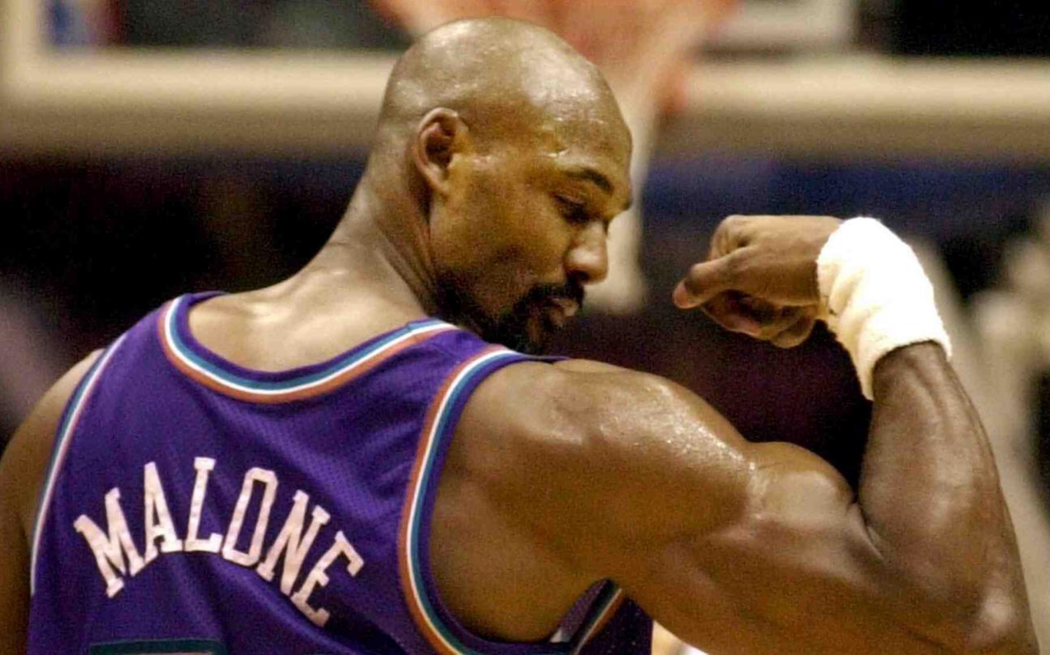 【胡看球员】nba2k14历史球员卡尔马龙:邮差今天不上班?