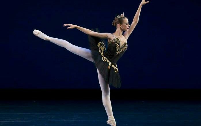 重庆黑天鹅芭蕾舞蹈视频