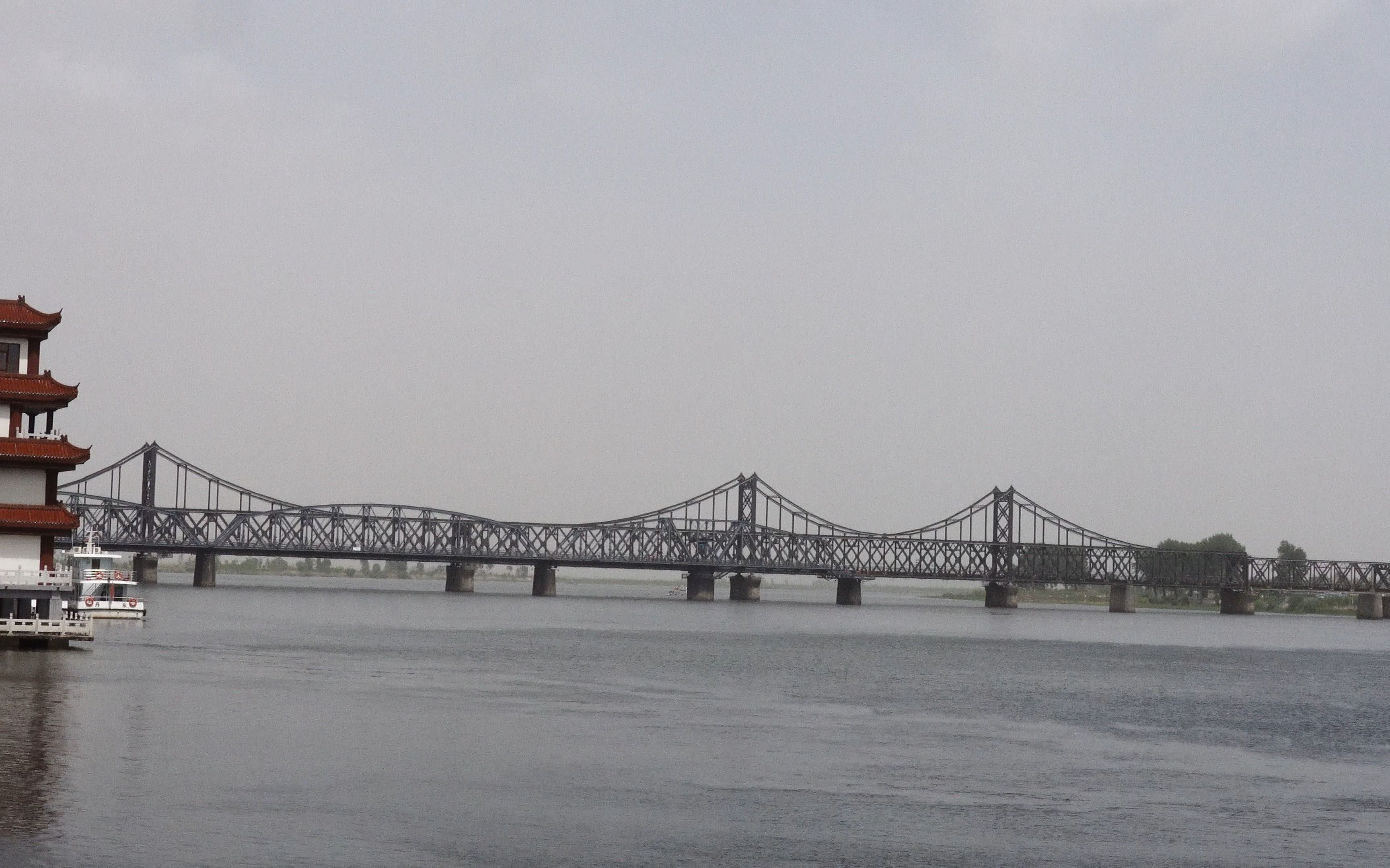鸭绿江断桥全景