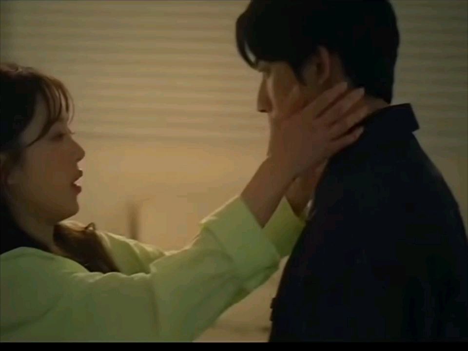 好甜好甜的吻戏