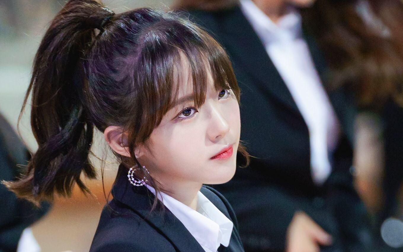 宇宙少女luda191006宇宙少女wjsn安阳kgc职业篮球馆开幕式庆祝公演