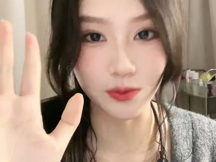 抖音鹤儿20240225