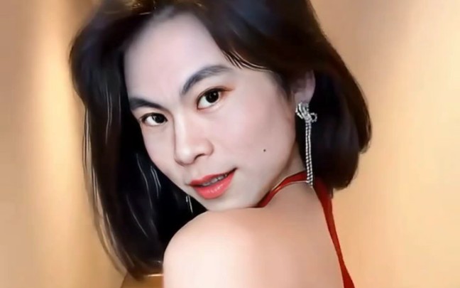 人淡如菊周阴婷图片