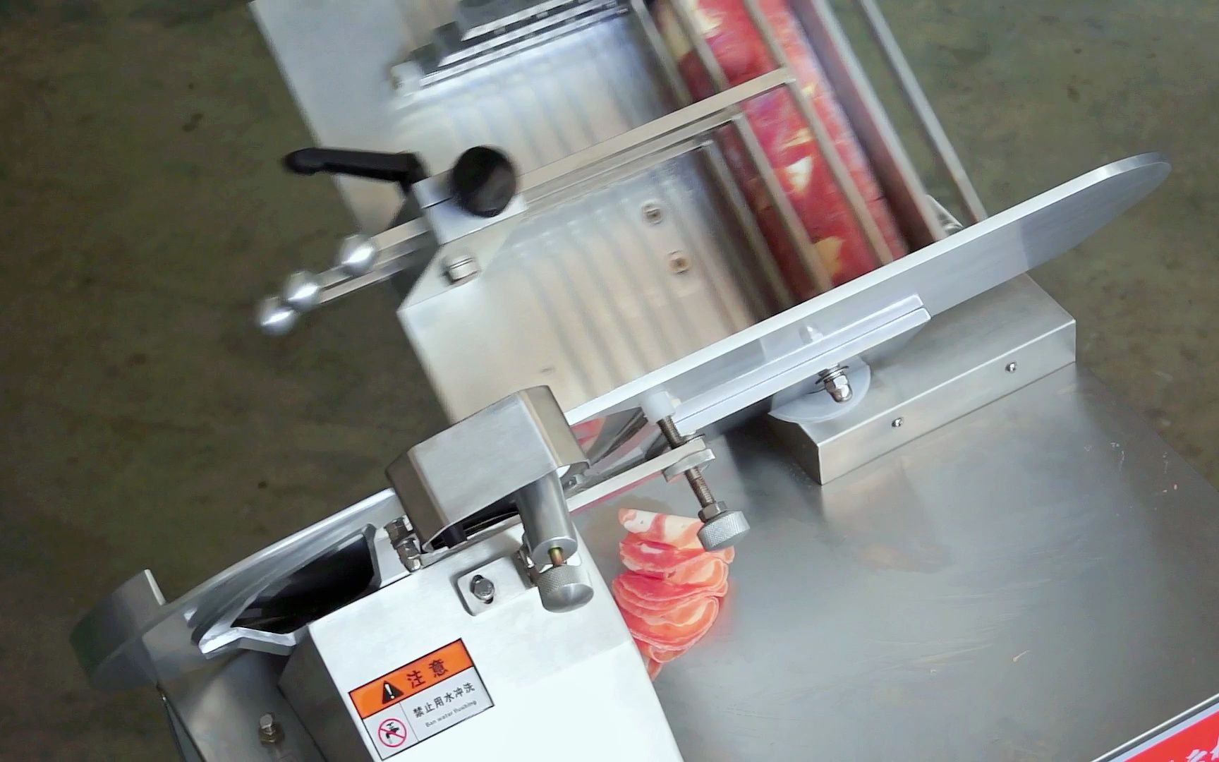 商用全自动化切割肉卷机哪里有卖,火锅连锁加工切肉卷机器