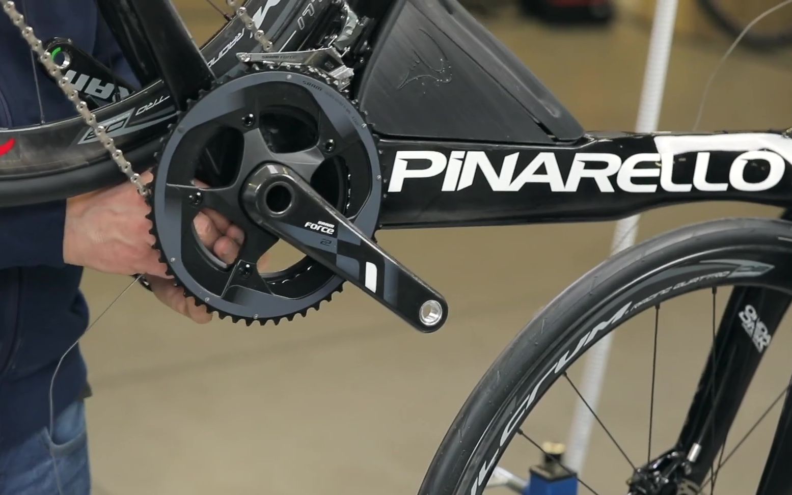 意大利公路车pinarello bolidetr mec组装