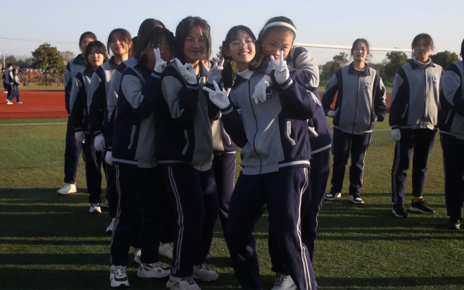 安徽省潜山第二中学2024届时光片段之高一时的我们