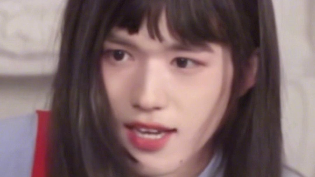 小花妹妹别太可爱 让我亲亲