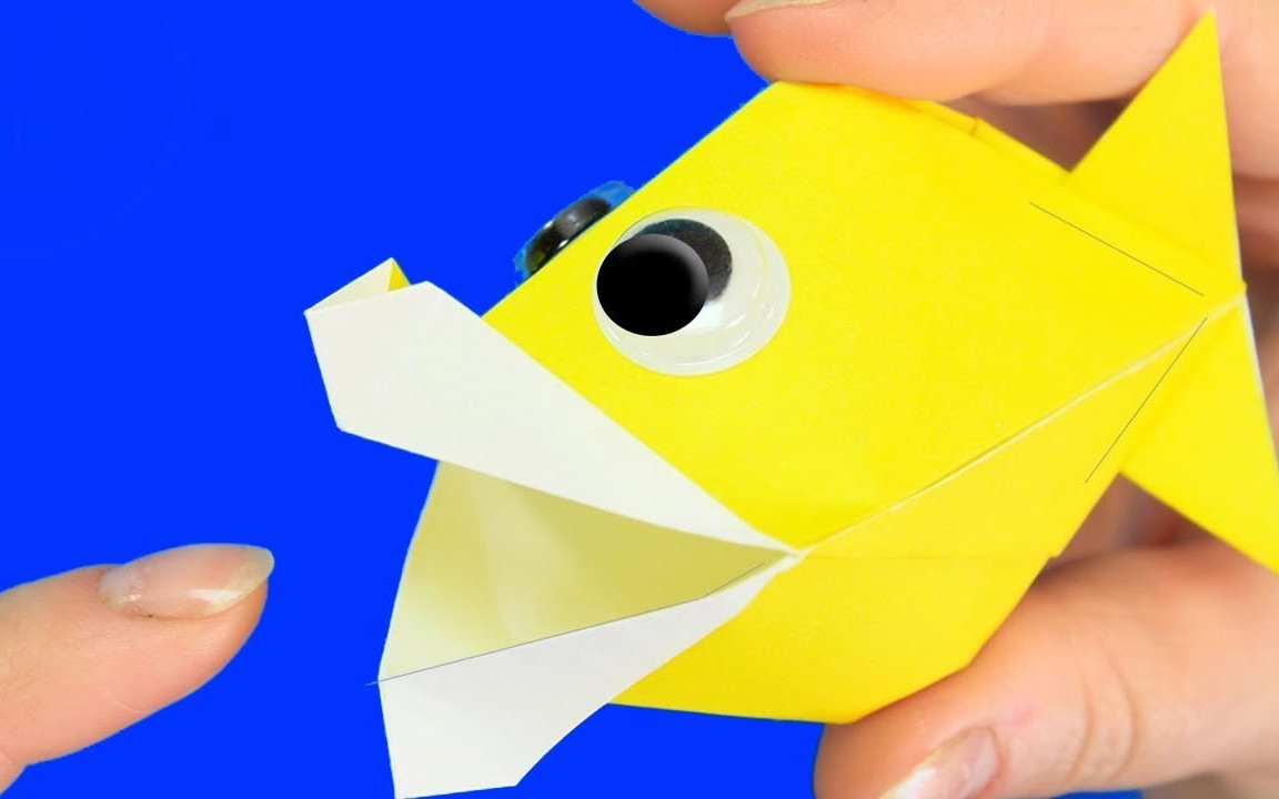 会张嘴的大嘴巴鱼折纸,做法非常简单,手工折纸视频教程