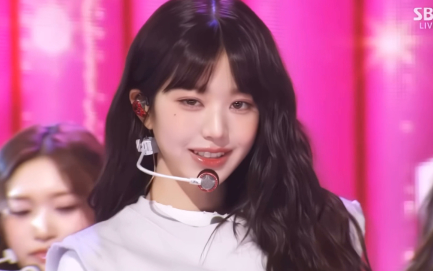 女团ive舞台变装直拍