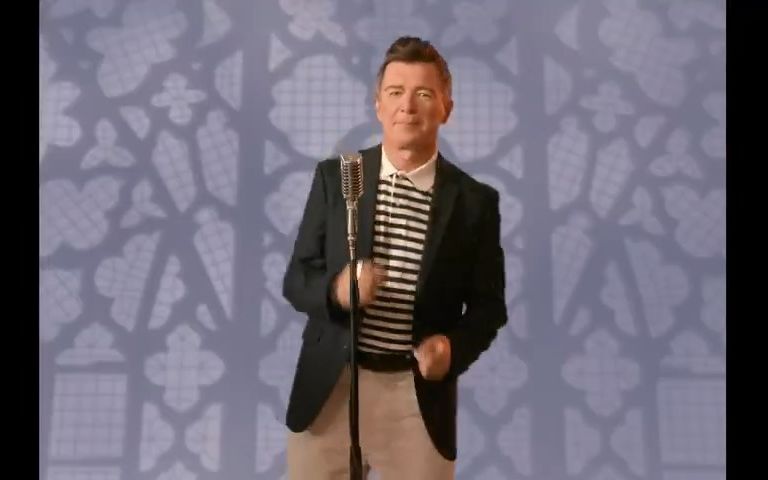 美国保险公司邀请Rick Astley重新录制了经典歌曲哔哩哔哩bilibili