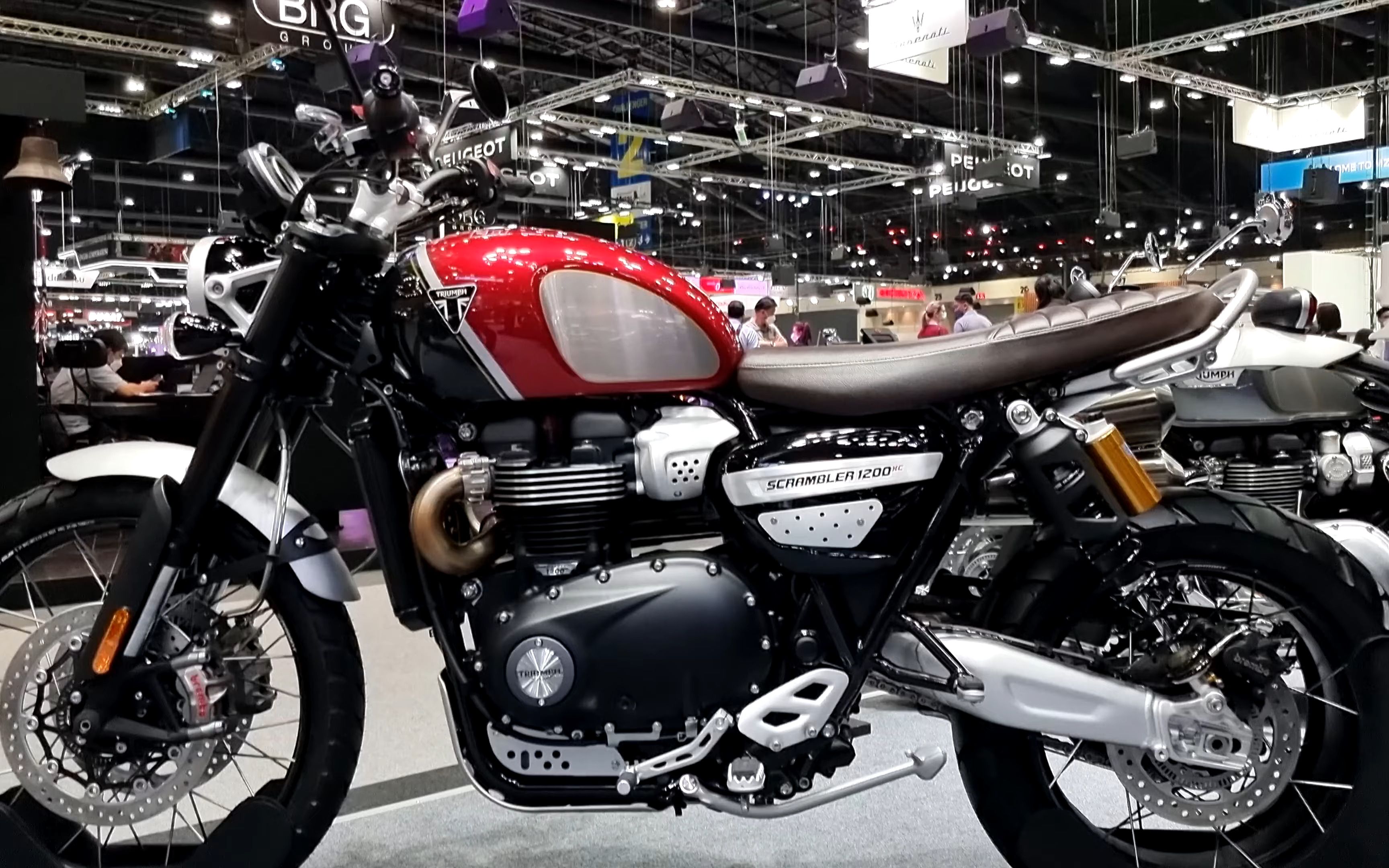 凯旋 scrambler 1200 xc red