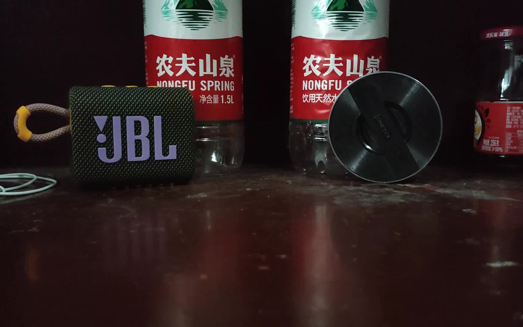 [图]JBL GO3菜鸡互啄