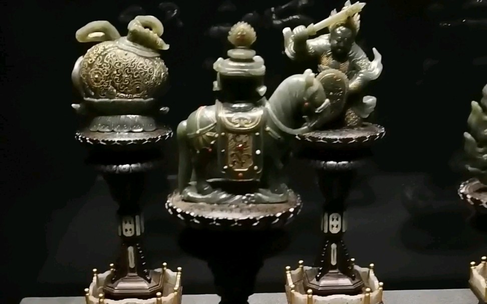 七珍八宝法轮故宫博物院藏品