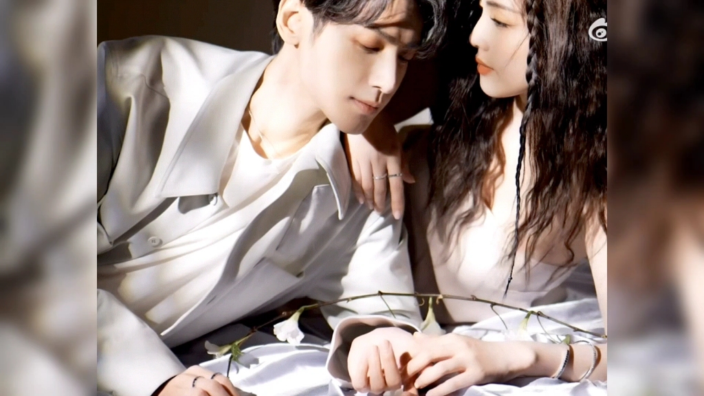 罗云熙白鹿时尚芭莎