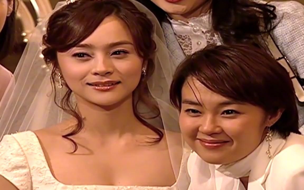 人鱼小姐芮莹结婚玛琳不叫大嫂还穿白色礼服太不尊重新娘了