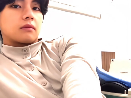 「金泰亨」你就像艺术品