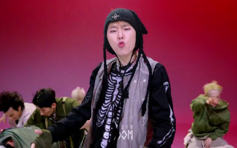 ZICO 《怪胎 (Freak)》舞台哔哩哔哩bilibili