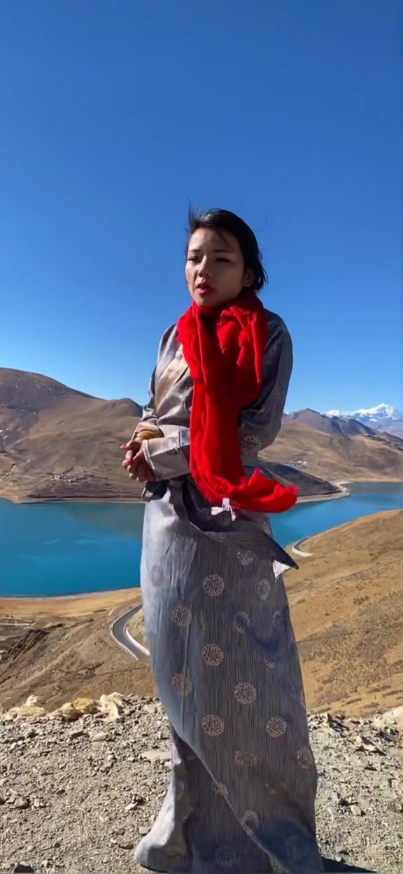 我命里缺水五行缺金 人称淼淼姐,还有人叫我江湖小白虎,西藏是个好