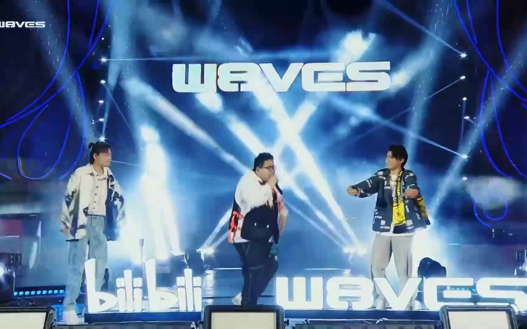 w8ves厂牌首场线下直播 - w8ves厂牌 -懒惰,沙一汀,subs杀不死